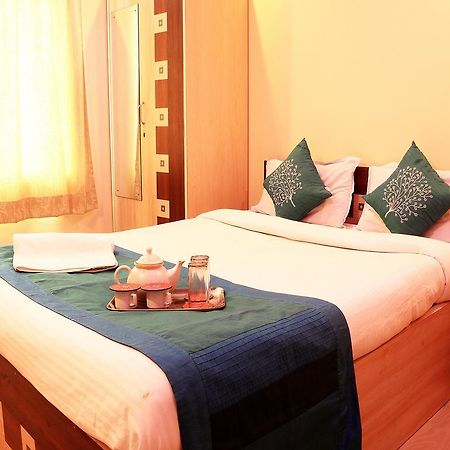 Oyo 1348 Hotel Zaika Inn Hāora Kültér fotó
