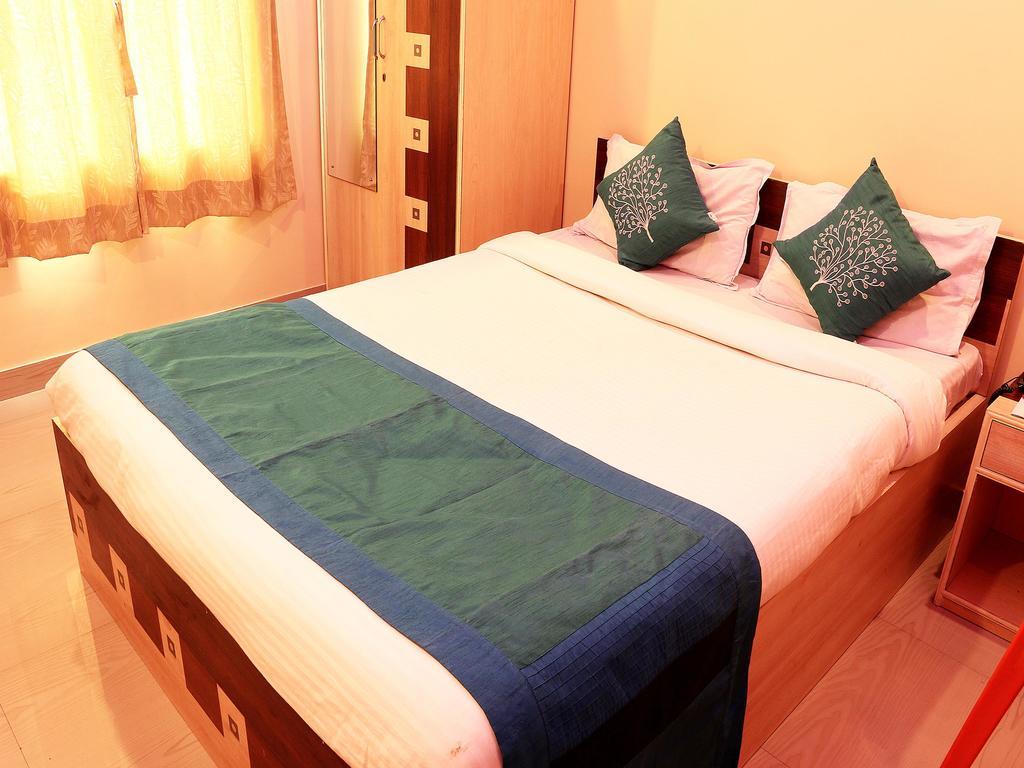 Oyo 1348 Hotel Zaika Inn Hāora Kültér fotó