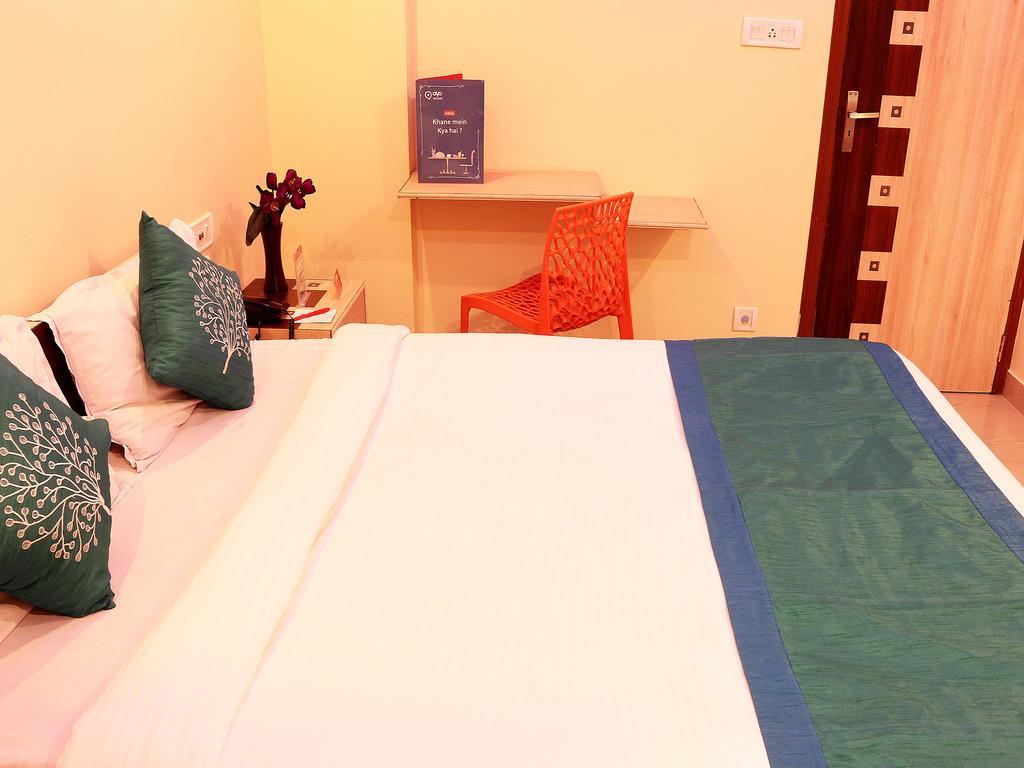 Oyo 1348 Hotel Zaika Inn Hāora Kültér fotó