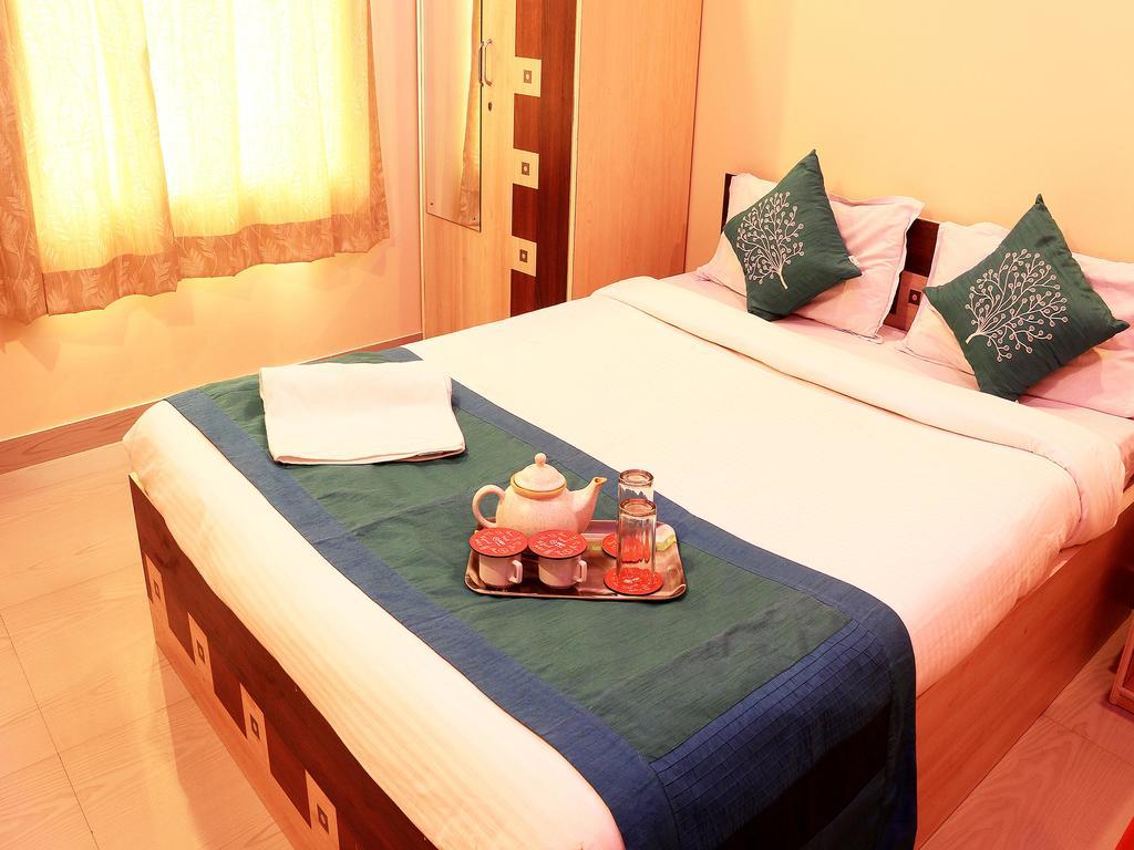 Oyo 1348 Hotel Zaika Inn Hāora Kültér fotó